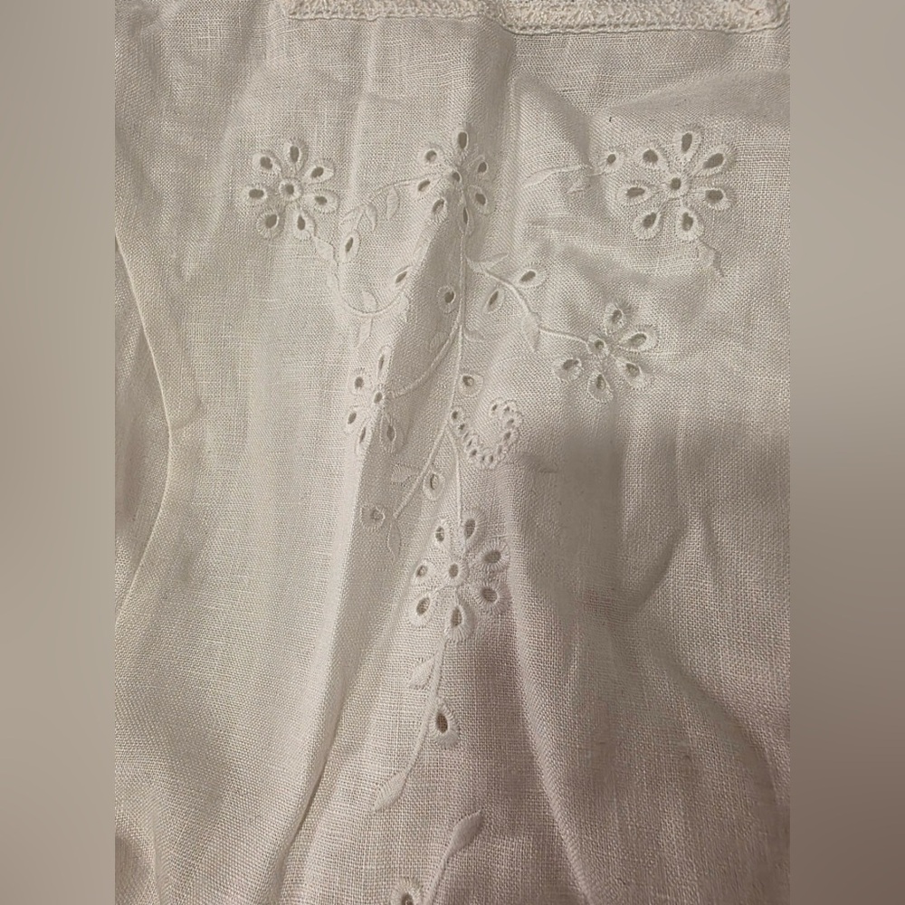 Reformation Lorie Linen top NWOT, size 6 - Picture 4 of 7